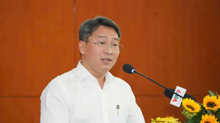 Tinh gọn bộ máy cần chuyển cung cấp dịch vụ công sang các đơn vị sự nghiệp