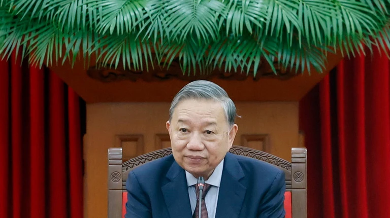 Tổng Bí thư Tô Lâm: Phát triển quan hệ với Trung Quốc là ưu tiên hàng đầu