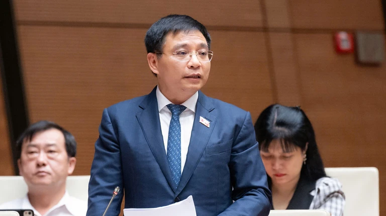 Phó Thủ tướng Nguyễn Văn Thắng: Chính phủ đang chỉ đạo thanh tra, kiên quyết xử lý sai phạm về thực phẩm