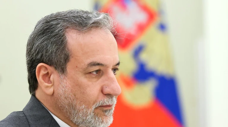 Iran: Đã sẵn sàng kịch bản chiến tranh với Mỹ, cảnh báo tập kích loạt căn cứ Washington ở Trung Đông