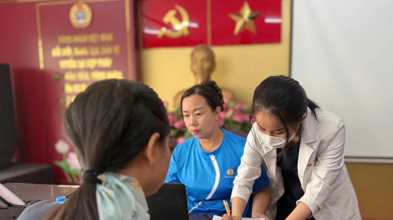 TP.HCM tầm soát ung thư miễn phí cho 12.000 nữ công nhân