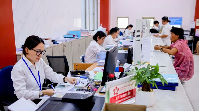 TP.HCM: Dự kiến bố trí 17.000 tỉ hỗ trợ cho hơn 7.000 người nghỉ việc do sắp xếp bộ máy