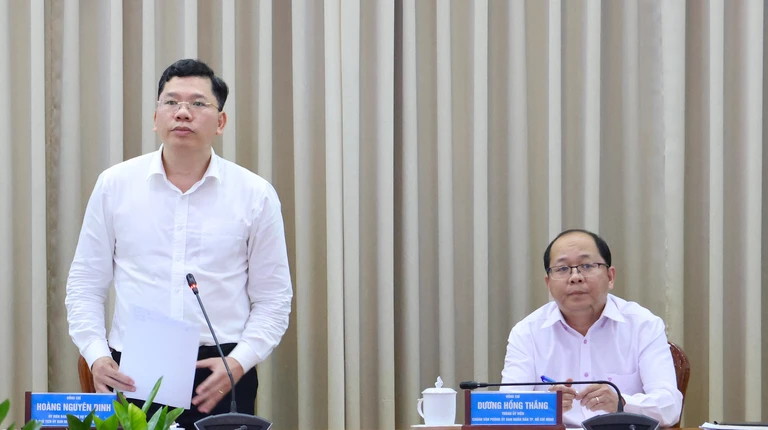 Lãnh đạo TP.HCM biểu dương các sở ngành làm việc với 'tốc độ tên lửa'