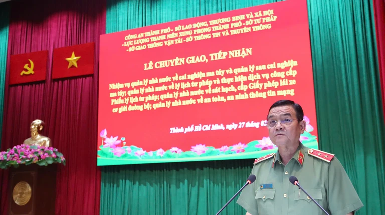 Công an TP.HCM tiếp nhận nhiều nhiệm vụ mới từ các đơn vị