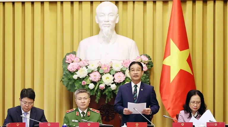 Bộ Tài chính nói gì về đề xuất cá nhân nợ thuế từ 50 triệu đồng bị tạm hoãn xuất cảnh?