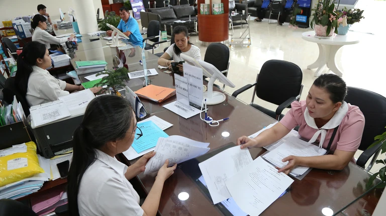 Tinh gọn bộ máy của siêu đô thị TP.HCM: Cần quan tâm tính đặc thù