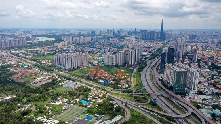 TP.HCM xây dựng đô thị đa trung tâm, có làng trong phố - phố trong làng