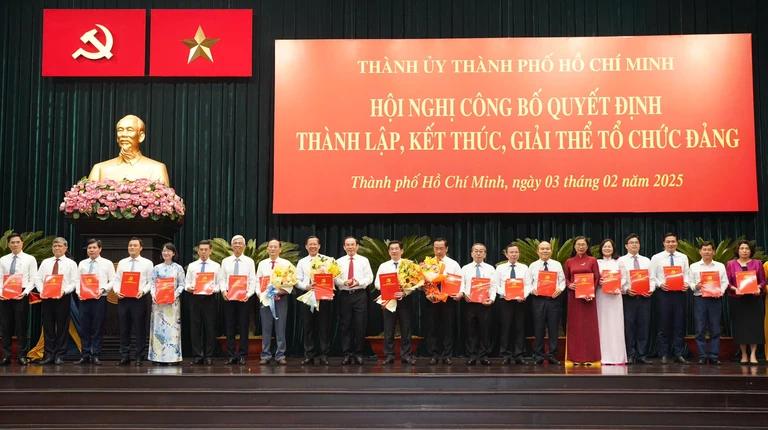 Thành lập Đảng bộ UBND TP.HCM do ông Phan Văn Mãi làm Bí thư Đảng ủy