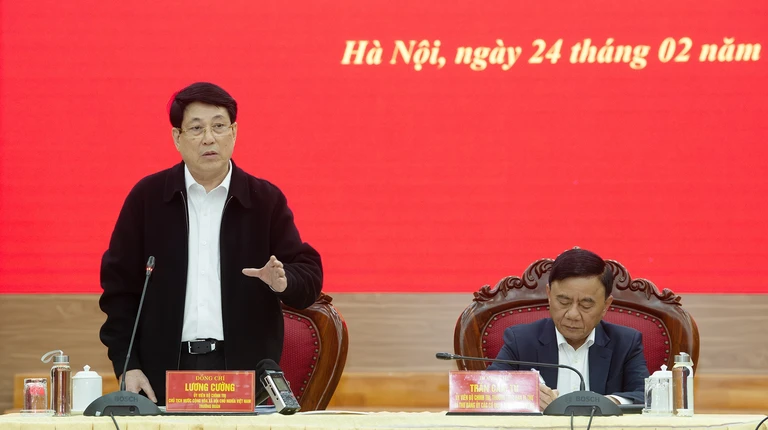 Công bố quyết định kiểm tra của Bộ Chính trị, Ban Bí thư với 1 đơn vị và 3 địa phương