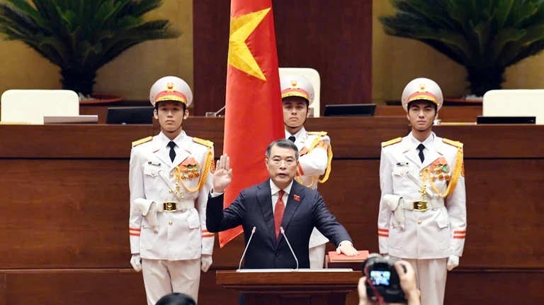 Ông Lê Minh Hưng được bầu làm Thủ tướng Chính phủ