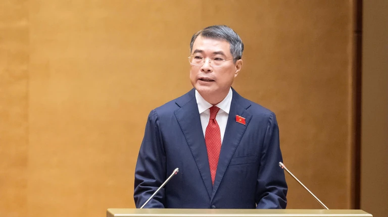 Thủ tướng Lê Minh Hưng yêu cầu các bộ, ngành, địa phương tổng rà soát hệ thống pháp luật