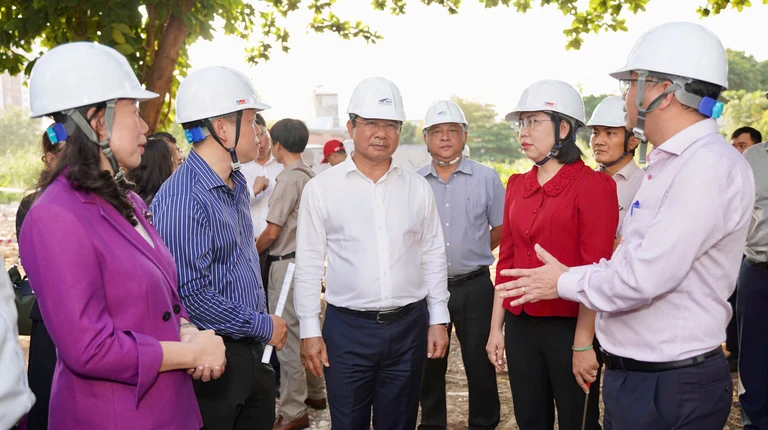 Dự án cải tạo rạch Xuyên Tâm: Đến tháng 6 phải bàn giao hết mặt bằng