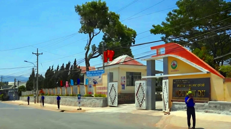 Vụ nam sinh lớp 8 nguy kịch ở Lâm Đồng: Công an xác minh toàn diện