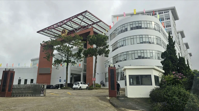 Lâm Đồng: Xin lỗi người sử dụng đất nếu chậm trễ giải quyết thủ tục hành chính