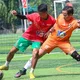 Phùng Trọng Luân (đội Liên quân báo Pháp Luật TP.HCM) và Trung Kiên (PC08). Ảnh: HOÀNG NAM