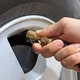 Thời tiết nắng nóng, bơm lốp đúng cách giúp giảm nguy cơ nổ lốp
