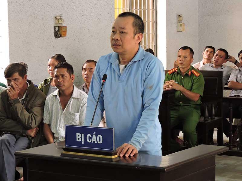 Cựu thượng tá công an lãnh án chung thân
