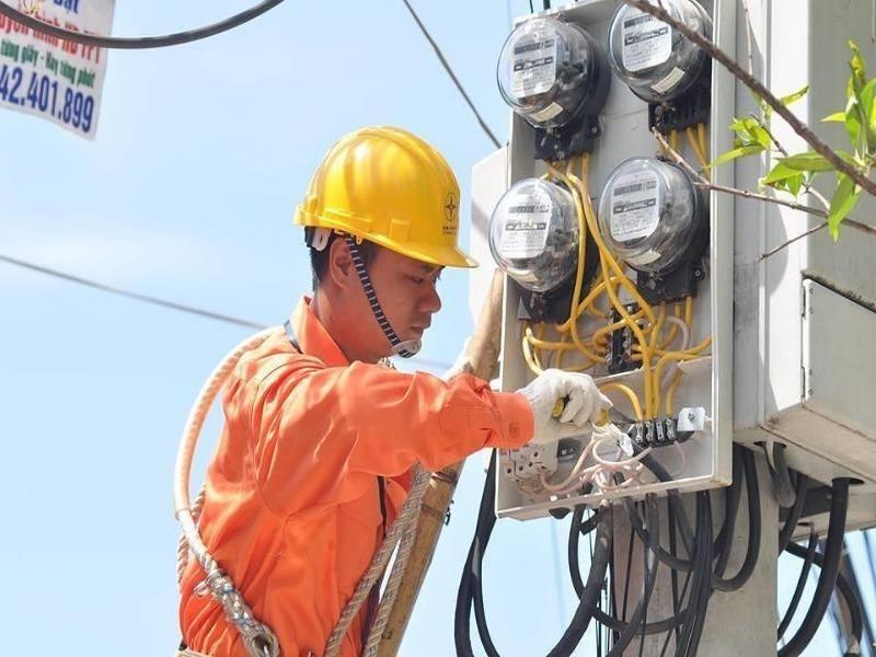 Giá điện sẽ tăng hơn 8% từ 18 giờ 30 hôm nay
