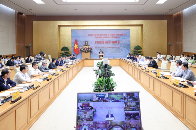 Thu-tuong-chu-tri-phien-hop-thuc-day-86-du-an-giao-thong-trong-diem.jpeg