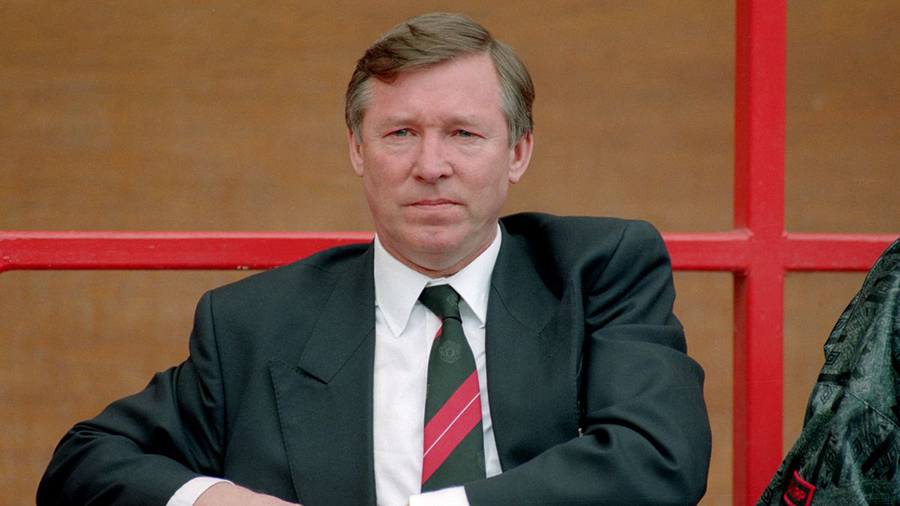 Sir Alex Ferguson vô cùng tức giận khi ông bị McAllister chế giễu trên sóng truyền hình trực tiếp. ẢNH: GETTY sir-alex-ferguson-manchester-united.jpeg