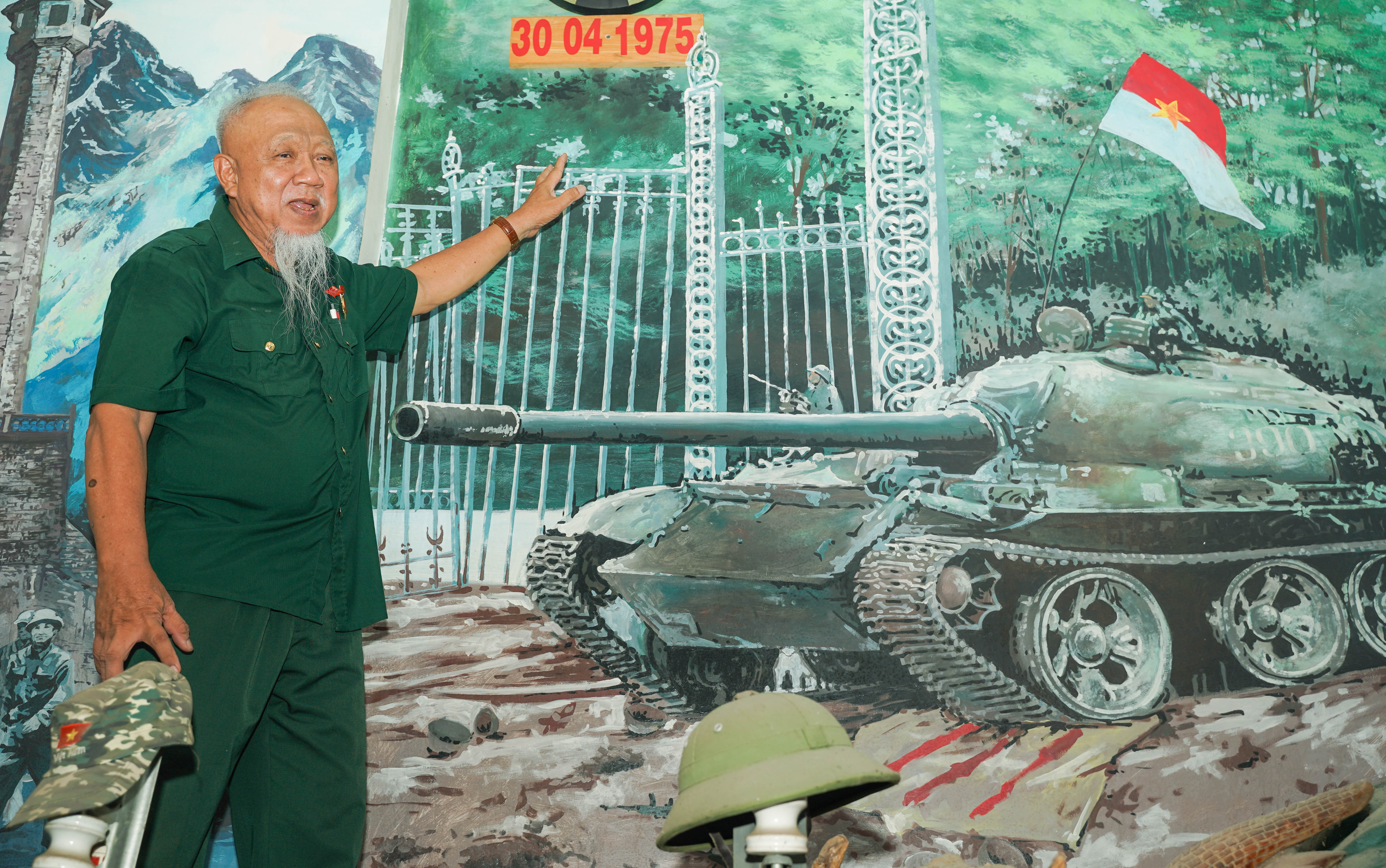 Một cựu chiến binh dành gần nửa thế kỷ xây dựng Không gian văn hoá Hồ Chí Minh