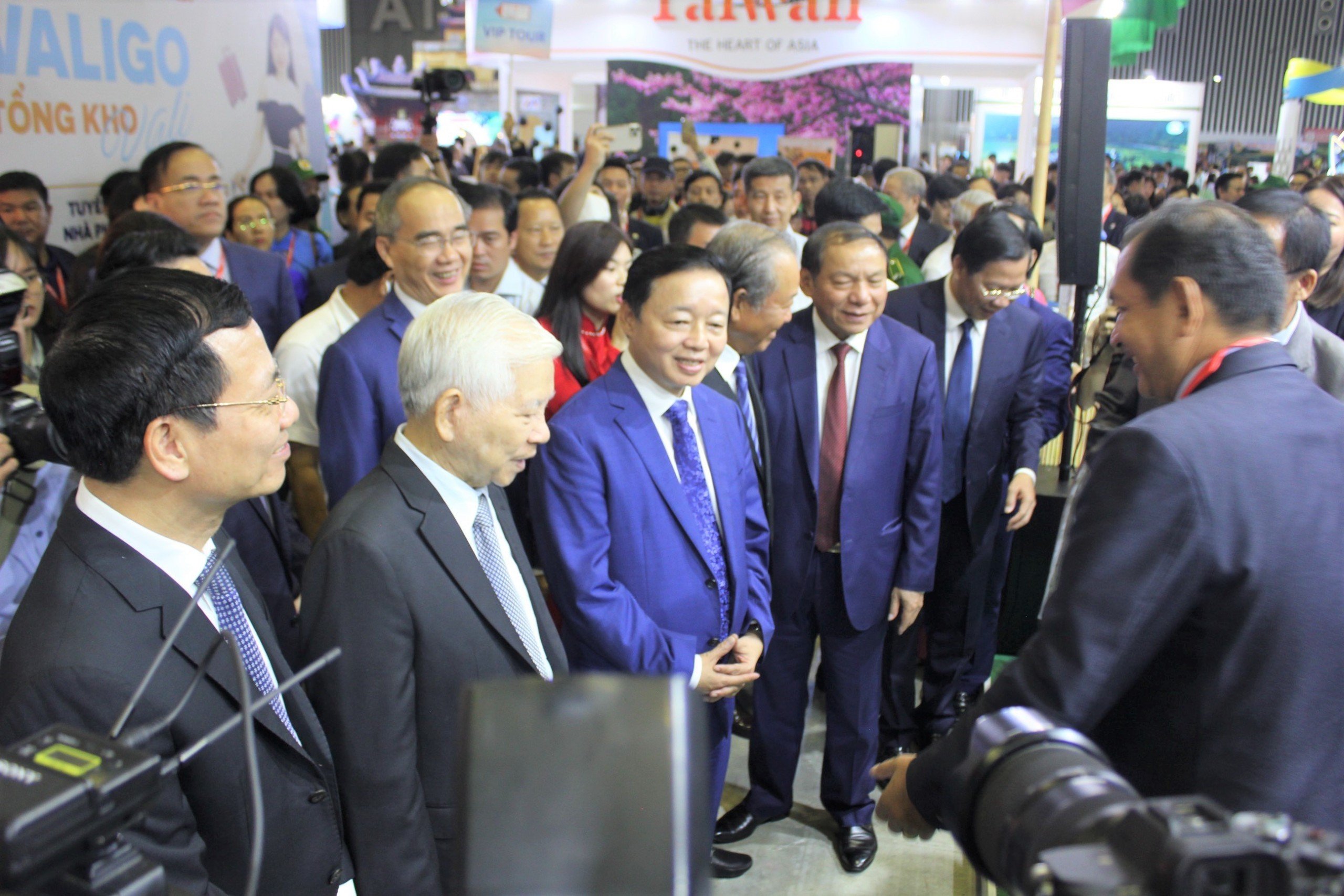 Chính thức khai mạc hội chợ Du lịch quốc tế lớn nhất Việt Nam lần thứ 17