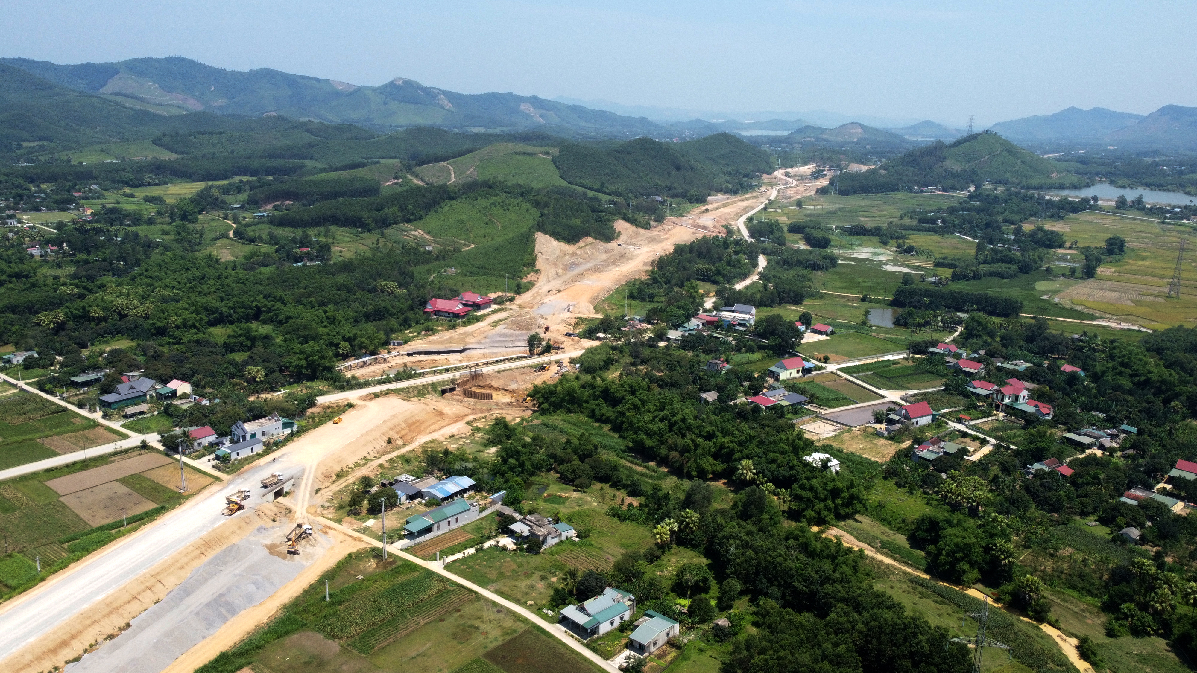 Cao tốc Bắc Nam đoạn Quốc lộ 45 - Nghi Sơn dự kiến thông tuyến trước 2-9