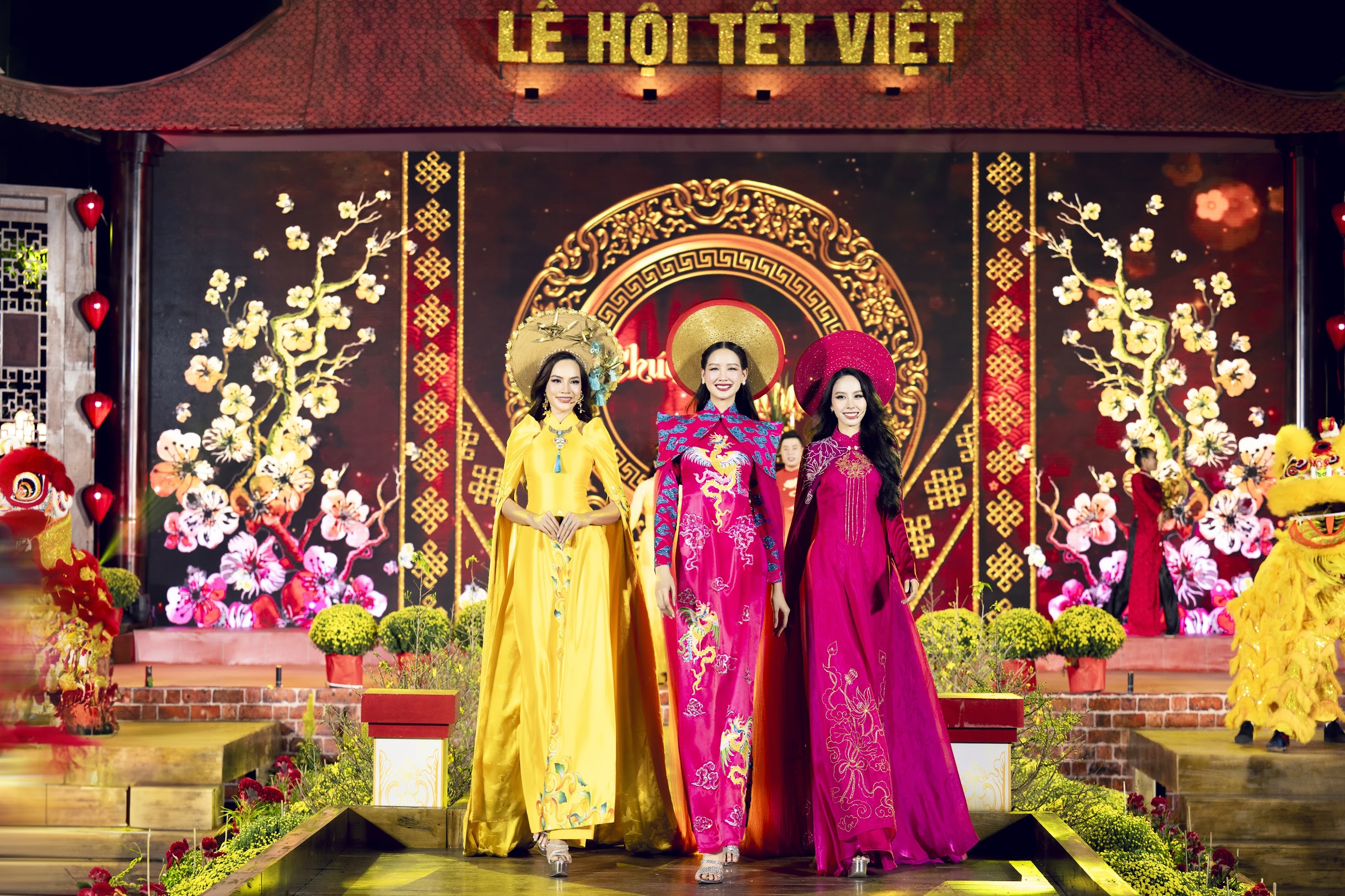 Lễ hội Tết Việt Giáp Thìn 2024: Tôn vinh giá trị văn hóa truyền thống Việt Nam