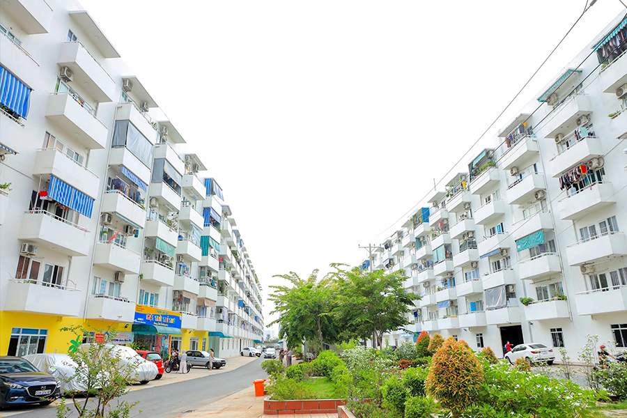Một chung cư mini ở quận Bình Tân, TP.HCM do doanh nghiệp quản lý, bảo đảm chất lượng sống cho người thuê. Ảnh: Q.HUY