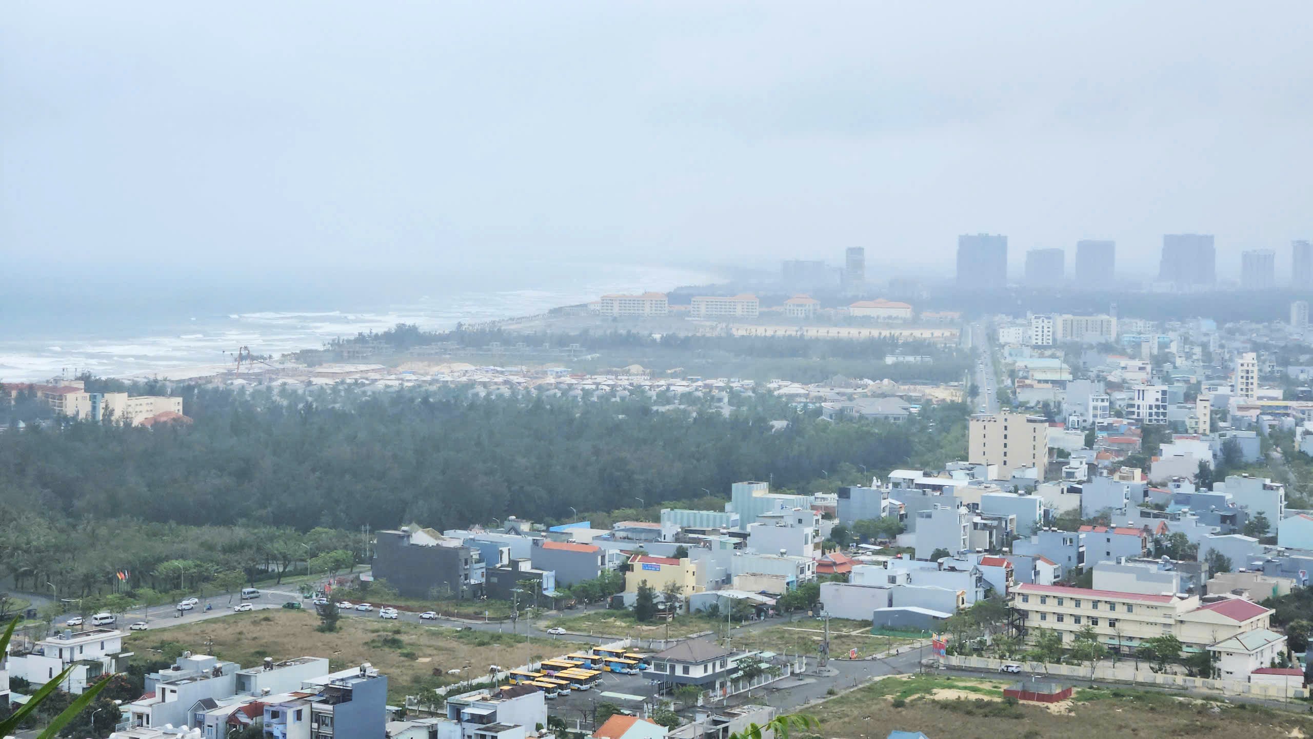 Loạt dự án 'đất vàng' ven biển Đà Nẵng sắp được gỡ vướng