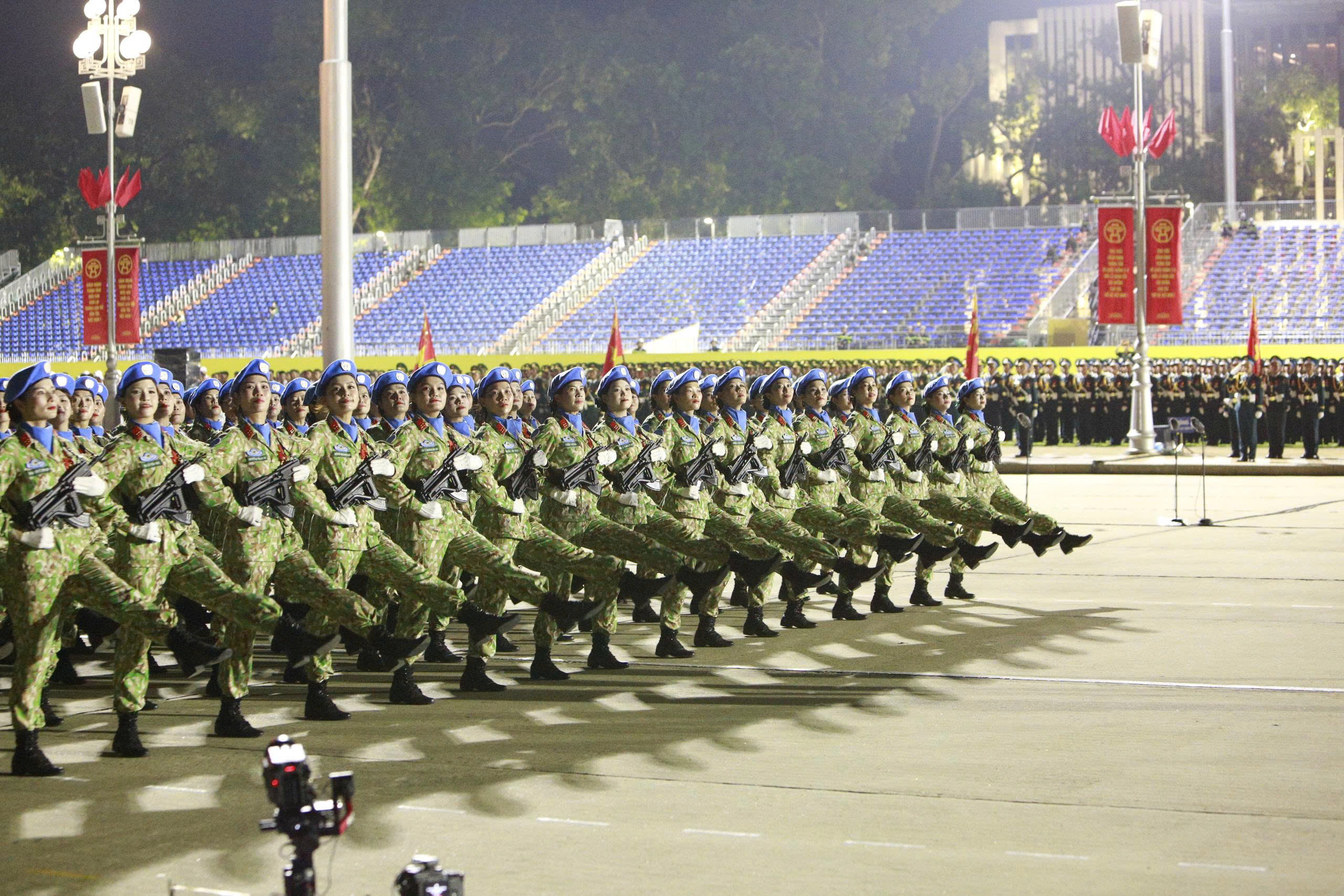 Cẩm nang chi tiết cho người dân đi xem lễ diễu binh 2-9