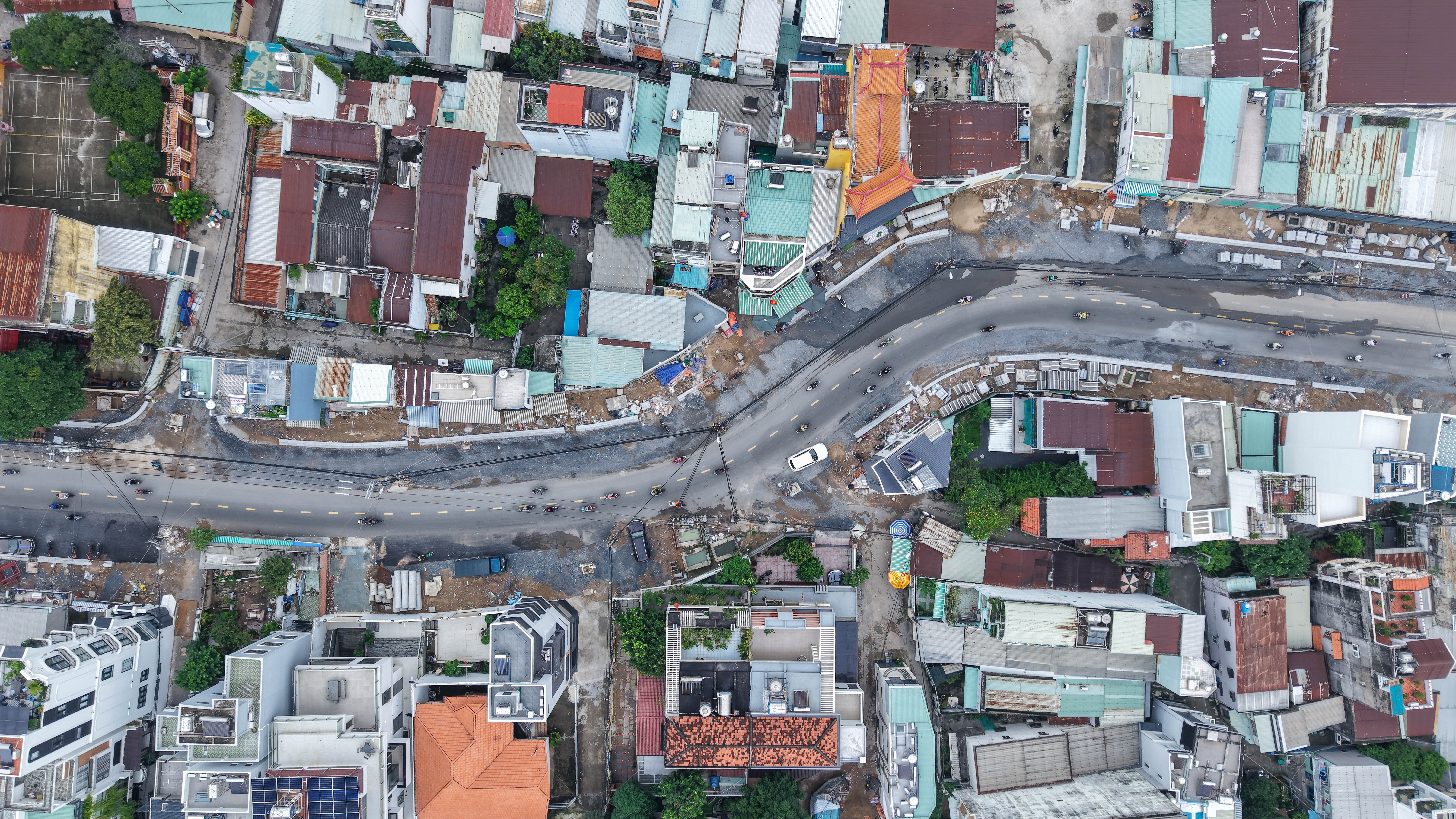 Cận cảnh đường Chu Văn An 'thay áo mới' sau dự án nâng cấp hơn 1.000 tỉ đồng