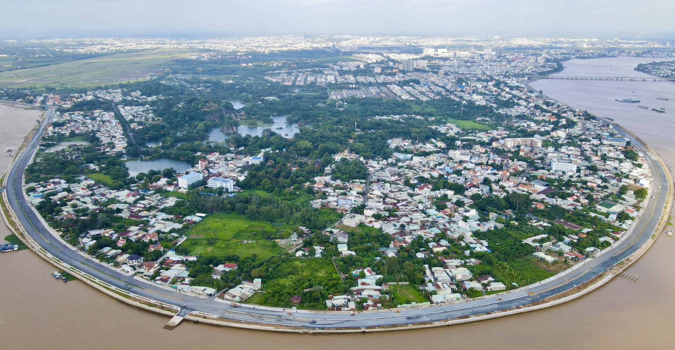 Đường ven sông Đồng Nai đầu tư gần 2.000 tỉ đồng giờ ra sao?