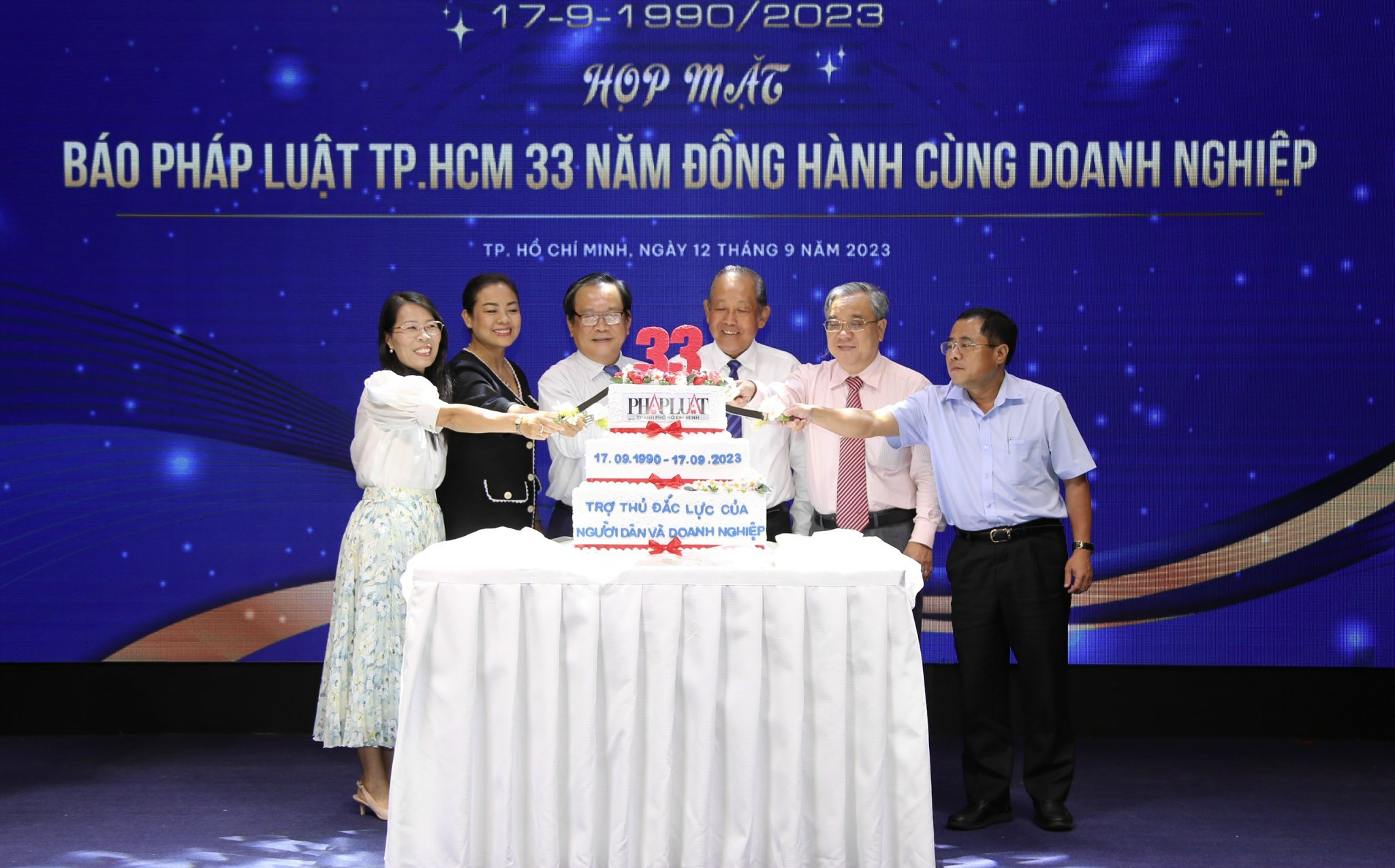 33 năm Báo Pháp Luật TP.HCM đồng hành cùng doanh nghiệp