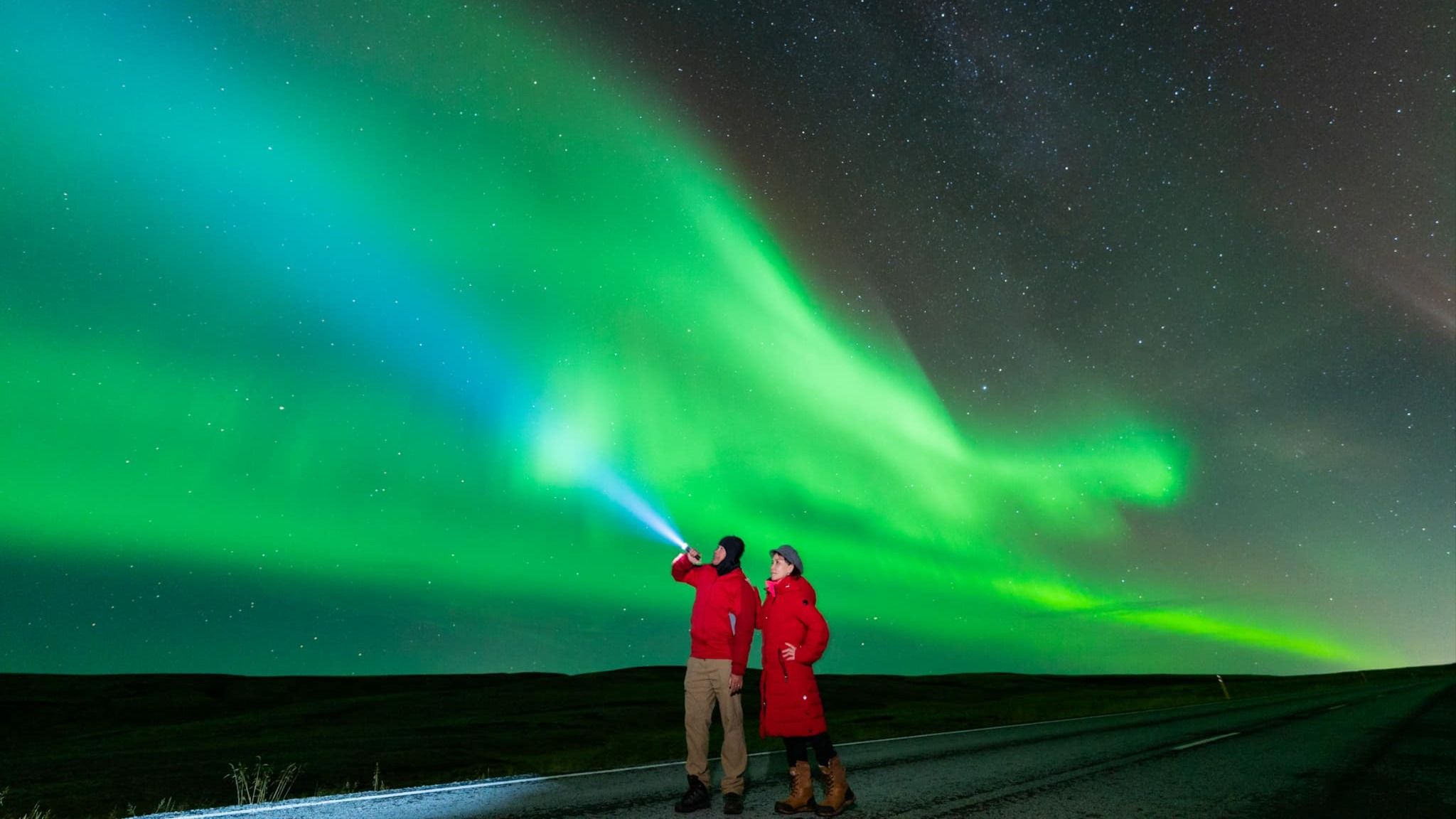 Chùm ảnh: Khách Việt mê mẩn cực quang ở Iceland