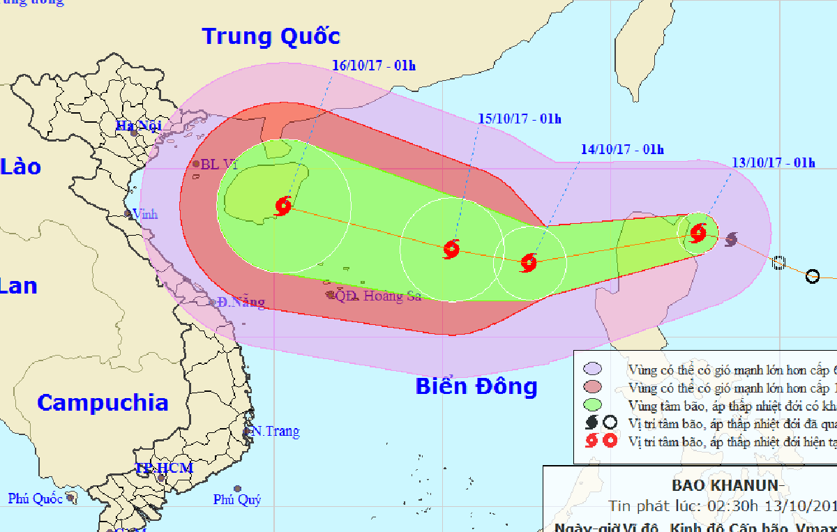 Bão Khanun đang vào biển Đông