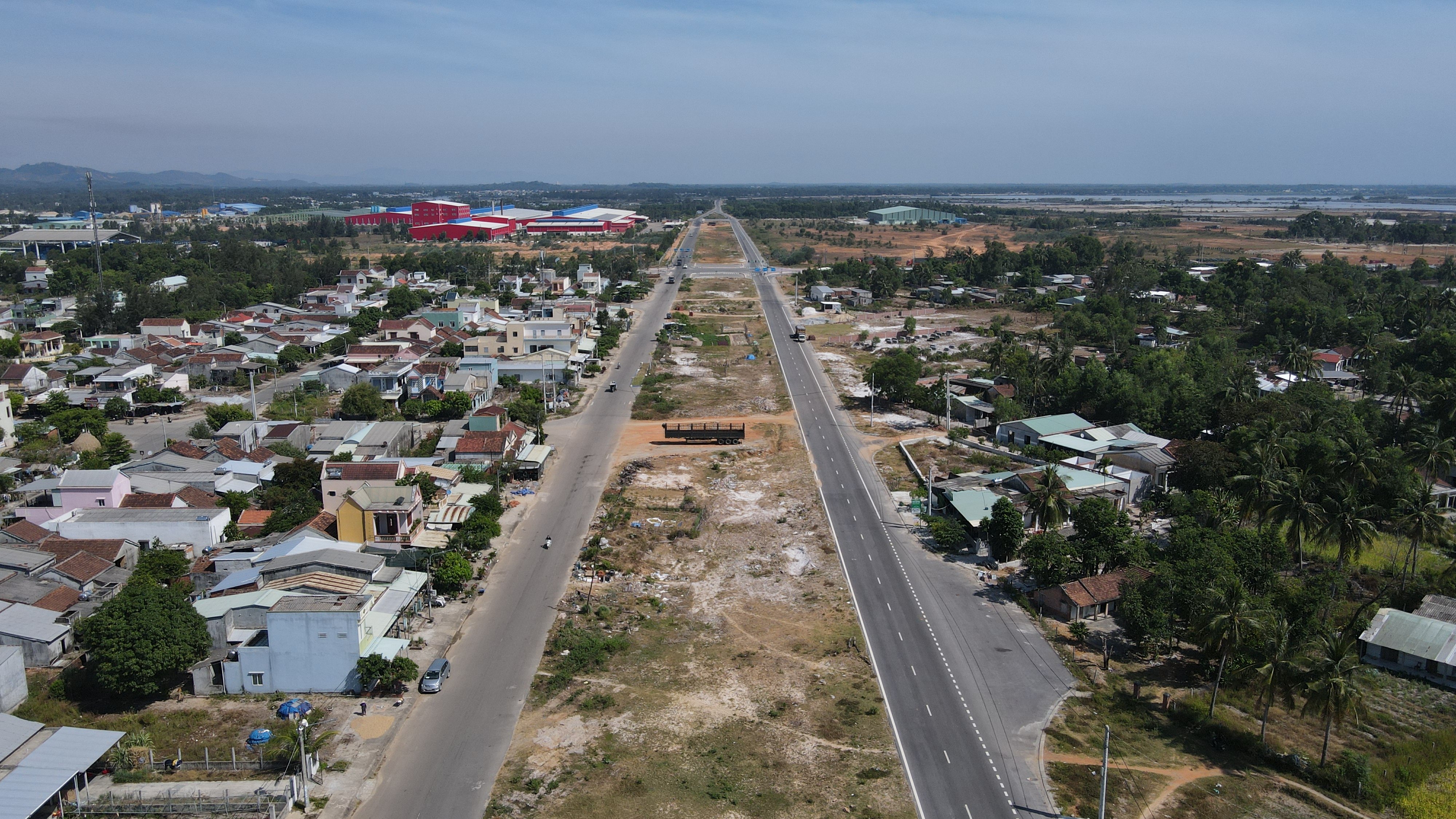 Chủ tịch tỉnh Quảng Nam Lê Trí Thanh: Năm 2023 Quảng Nam sẽ có thay đổi lớn về hạ tầng 