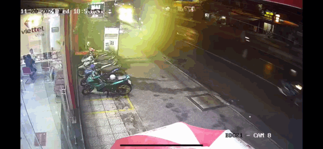 Ô tô khách ‘quay 180 độ’ tông chết người phụ nữ