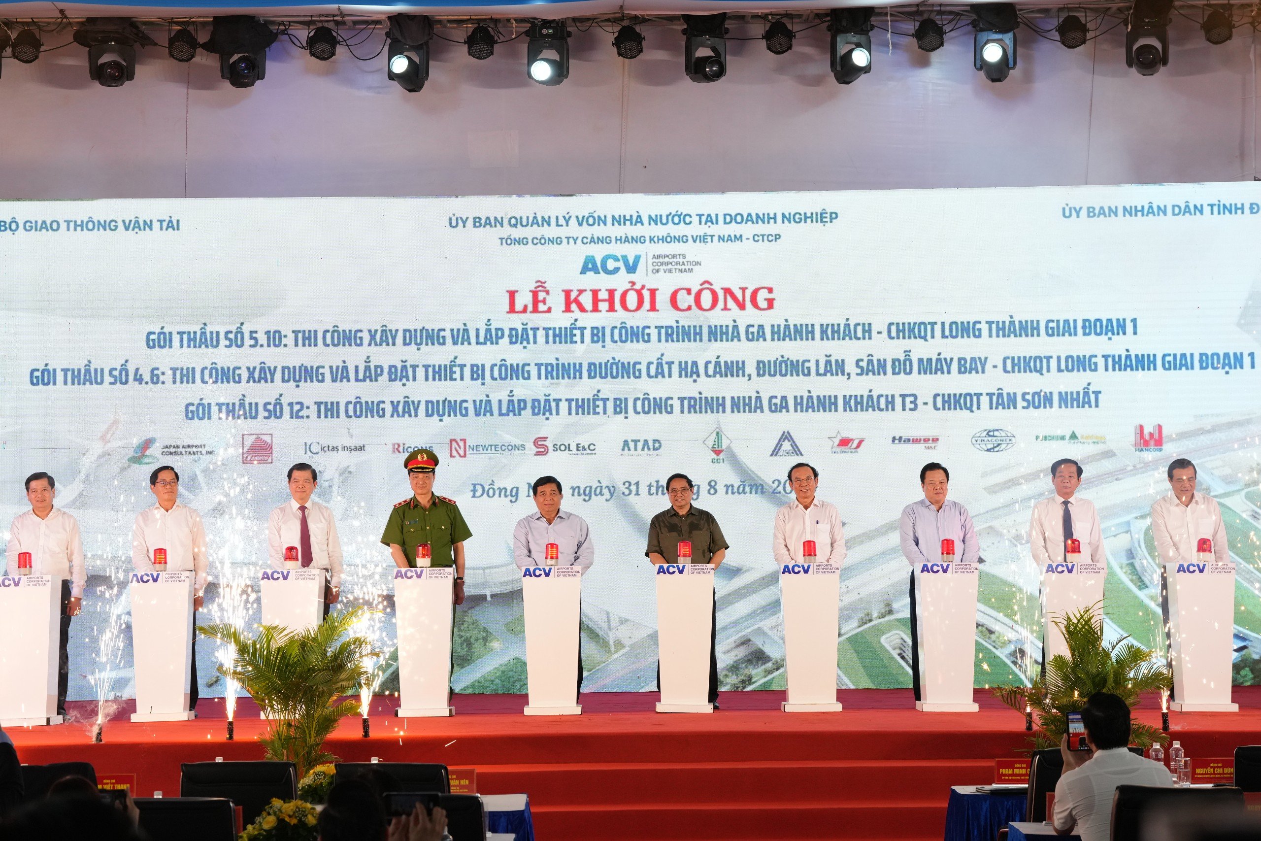 Khởi công 3 gói thầu sân bay Long Thành và Tân Sơn Nhất