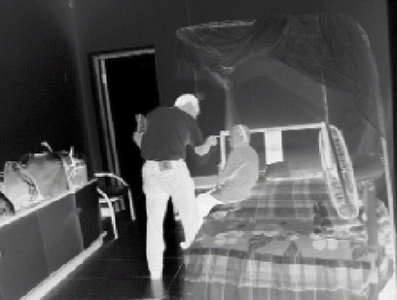 Xử nghiêm những kẻ ngược đãi cha mẹ