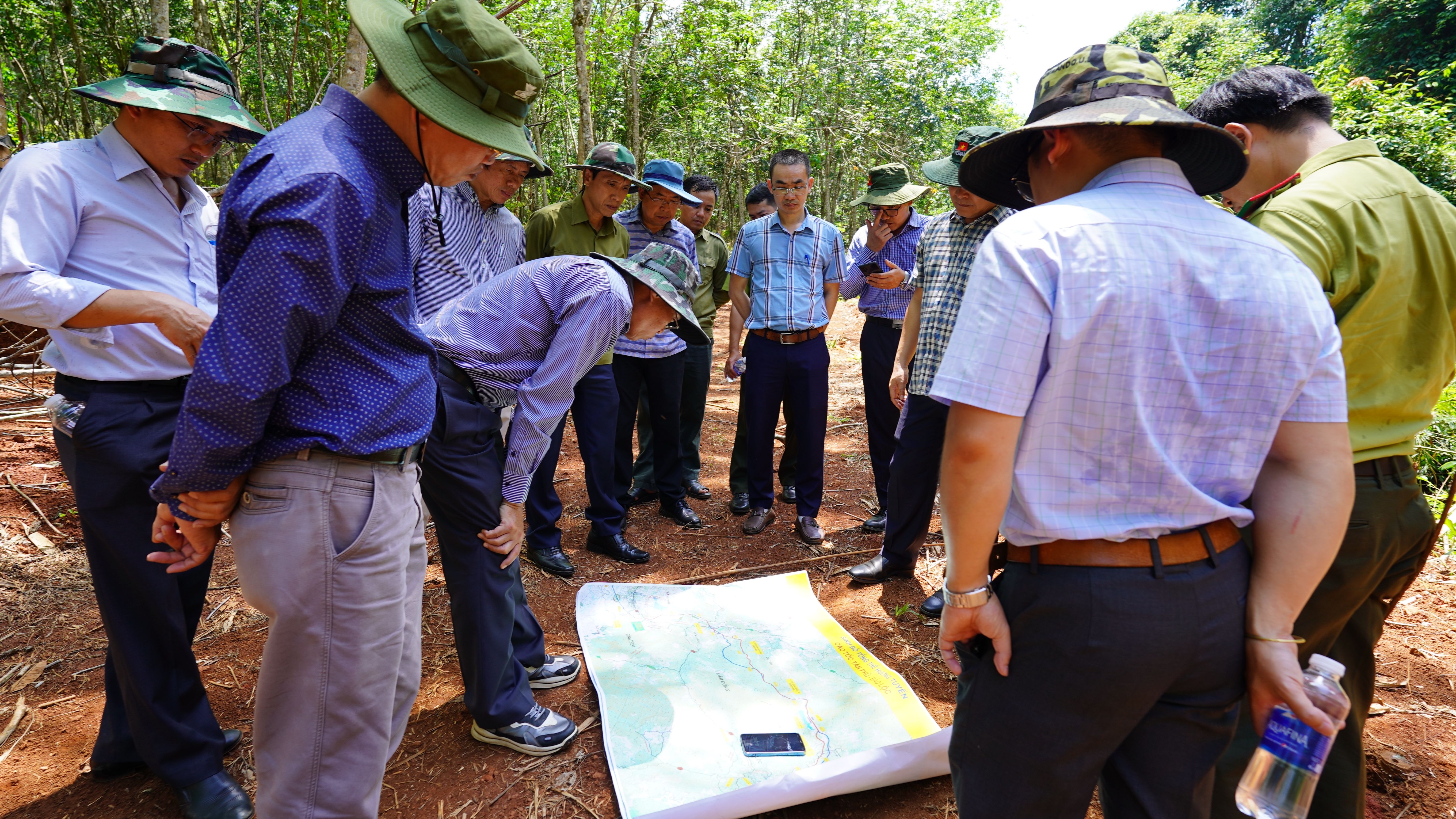  Điều chỉnh cục bộ một số vị trí trên tuyến cao tốc Tân Phú - Bảo Lộc 