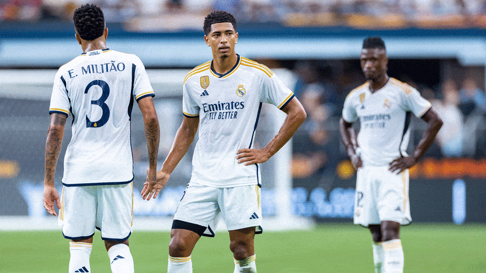 HLV Ancelotti bị chỉ trích vì làm hại ngôi sao Bellingham