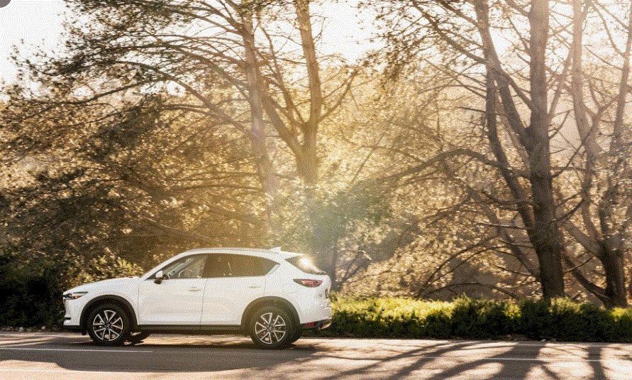 Mazda CX-5 2018. Ảnh: Motorbiscuit. Mazda CX-5 2018. Ảnh: Motorbiscuit.