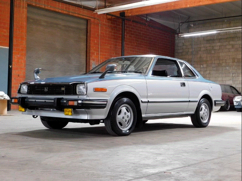 Honda Prelude - 9.500 USD (tương đương 230 triệu đồng). Ảnh: Hotcars.