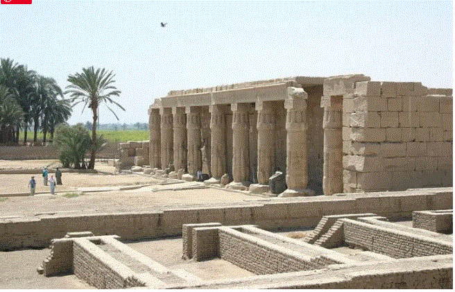 Một trong những ngôi đền cổ ở Chiang Rai. Ảnh: Wonderslist.