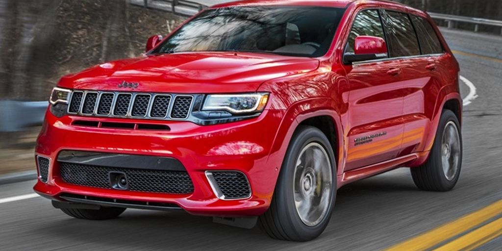 Top 5 ô tô hiện đại xứng đáng để mua đi chơi tết