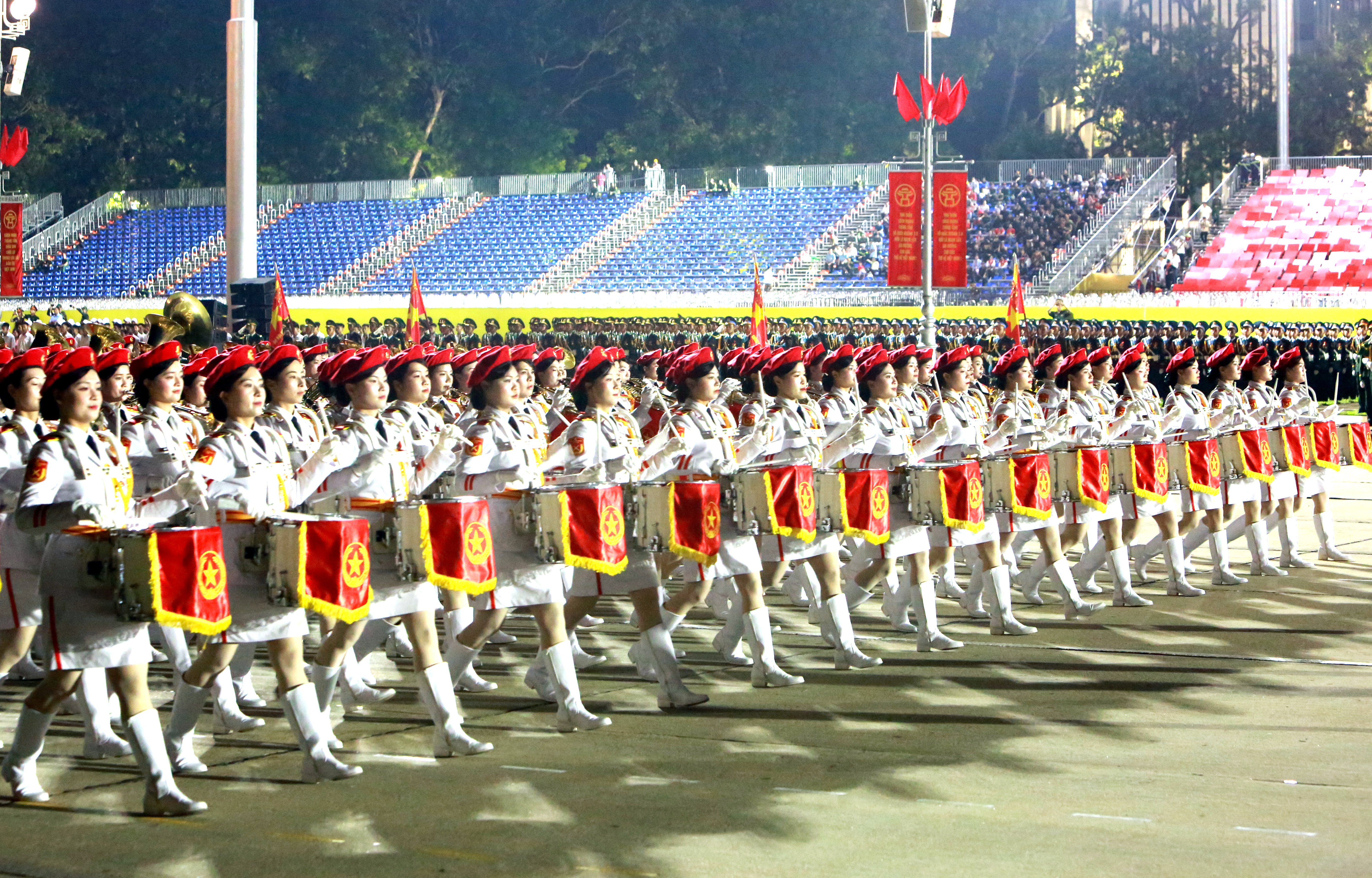 Ấn tượng buổi tổng hợp luyện diễu binh, diễu hành A80 hoàng tráng, uy nghiêm