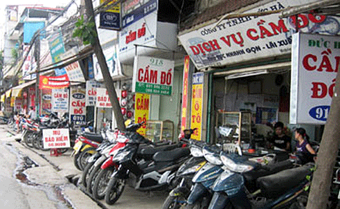 Bắt nhóm chuyên dùng giấy tờ giả để lừa đảo