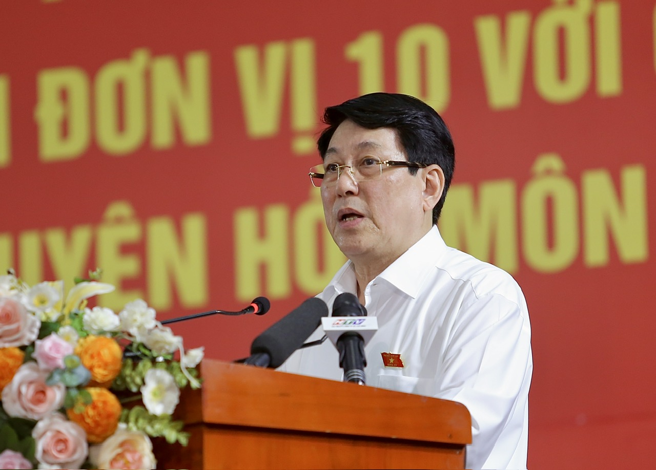 Chủ tịch nước Lương Cường: TP.HCM cần nắm chắc thời cơ để tiên phong, đi trước 