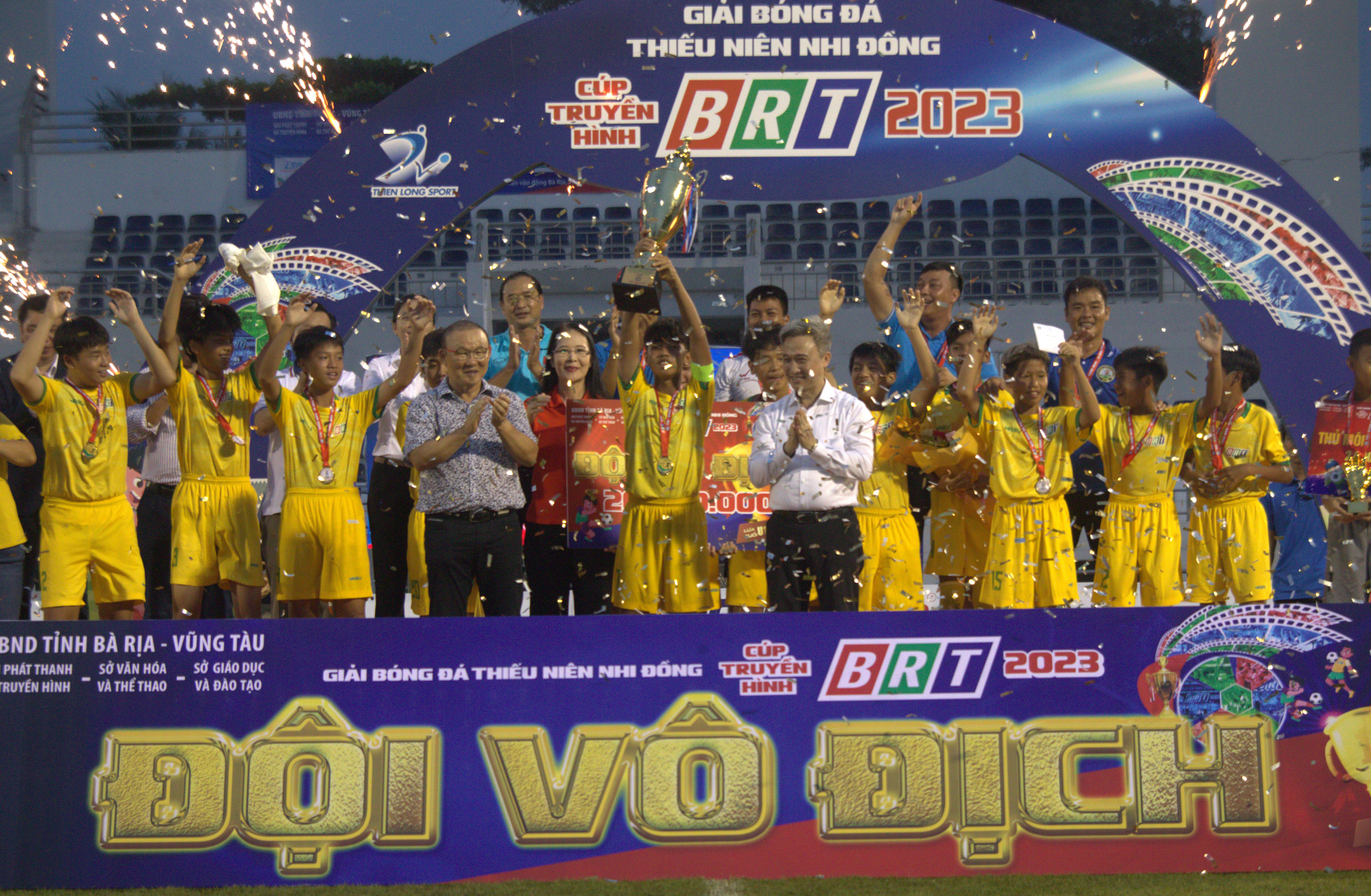 Đội bóng đá U-11 và U-13 Vũng Tàu vô địch Cup BRT năm 2023